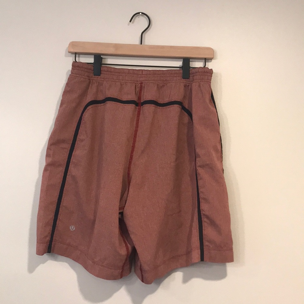 Lululemon Men’s Pace Breaker 9” Size M